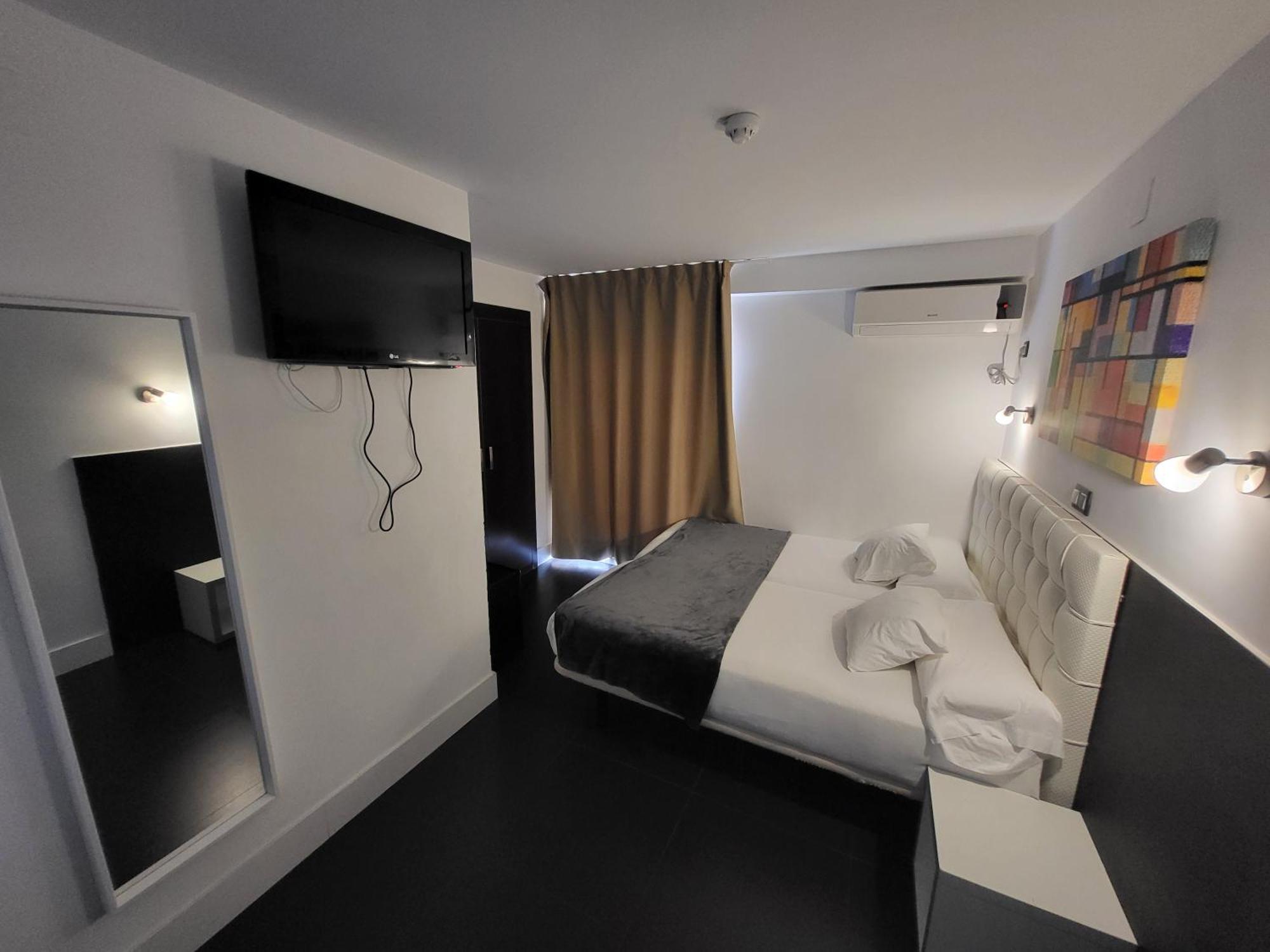 Hotel Natursun Torremolinos Bilik gambar