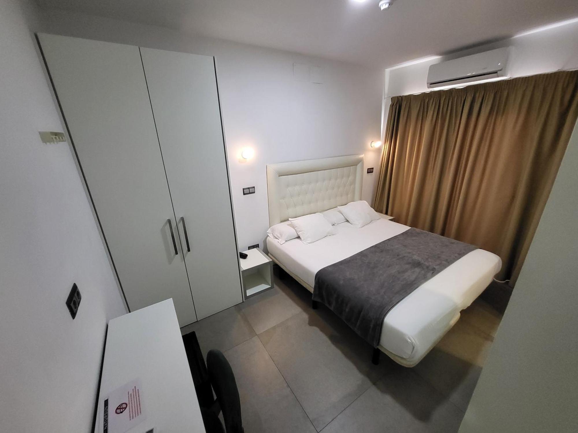 Hotel Natursun Torremolinos Bilik gambar