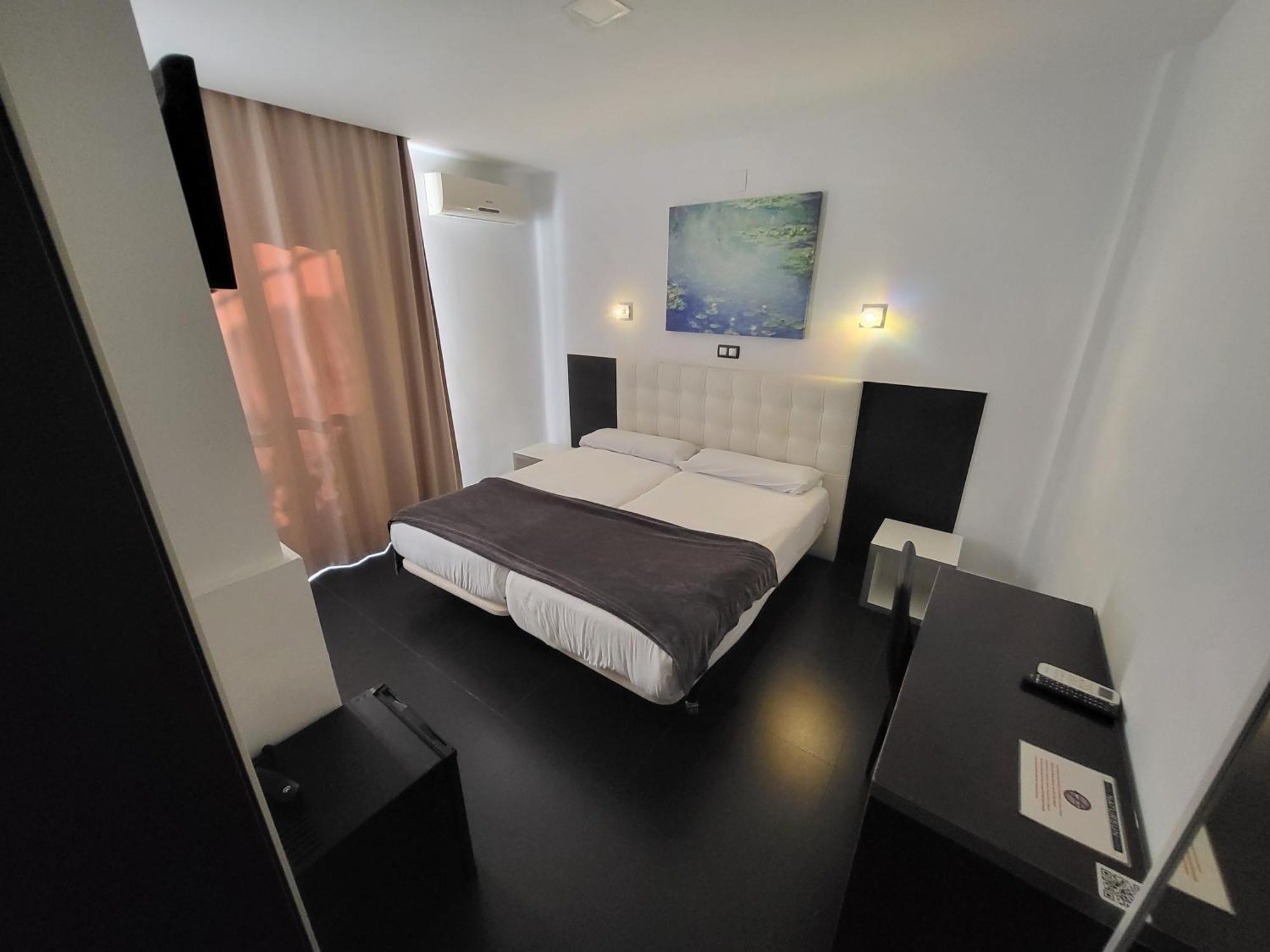 Hotel Natursun Torremolinos Bilik gambar